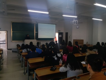 �V����һ���I(y��)�W(xu��)У